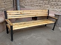 Фото паркової лавки